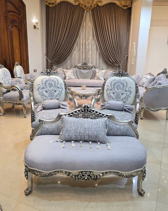 Royal set
